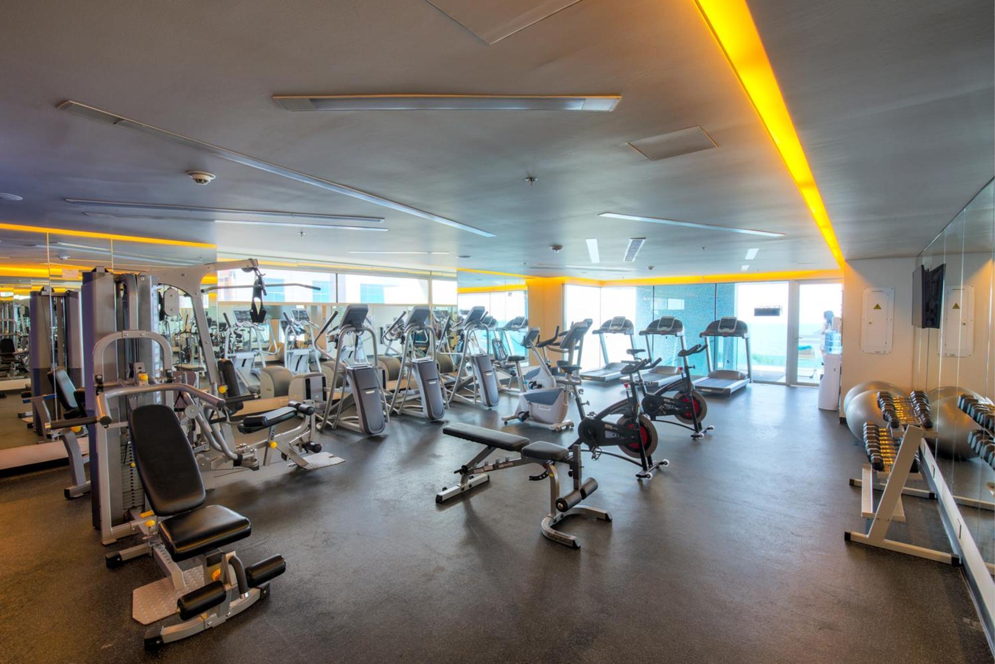 Estelar Cartagena De Indias Hotel Y Centro De Convenciones Экстерьер фото The gym at the hotel